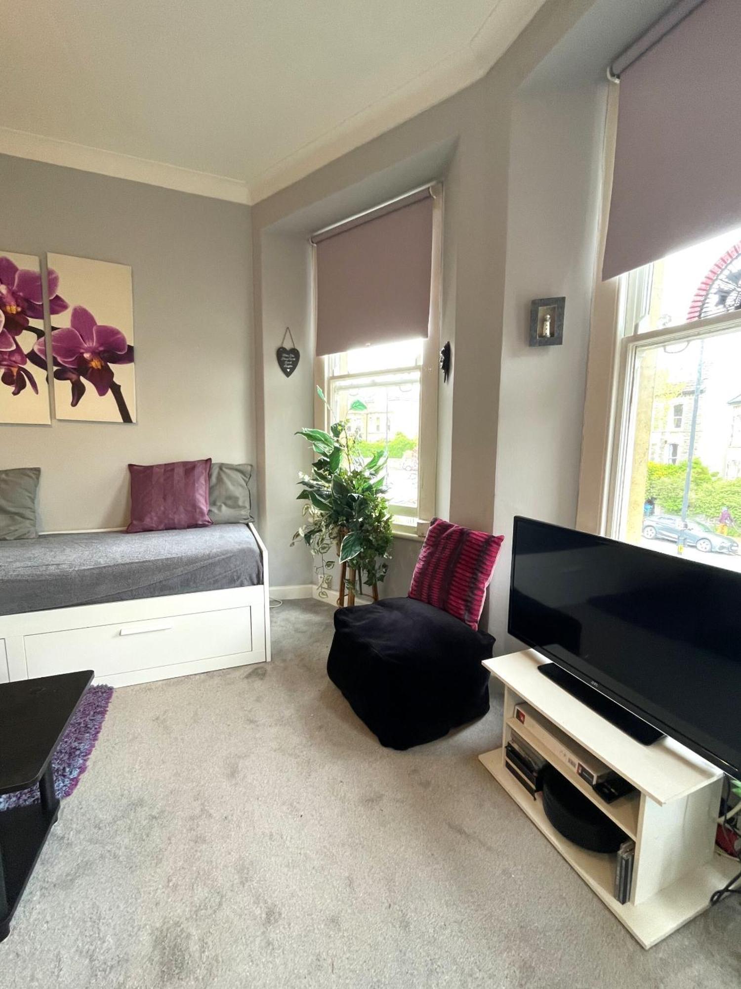 בריסטול Snug Studio Apartment In Central Location מראה חיצוני תמונה