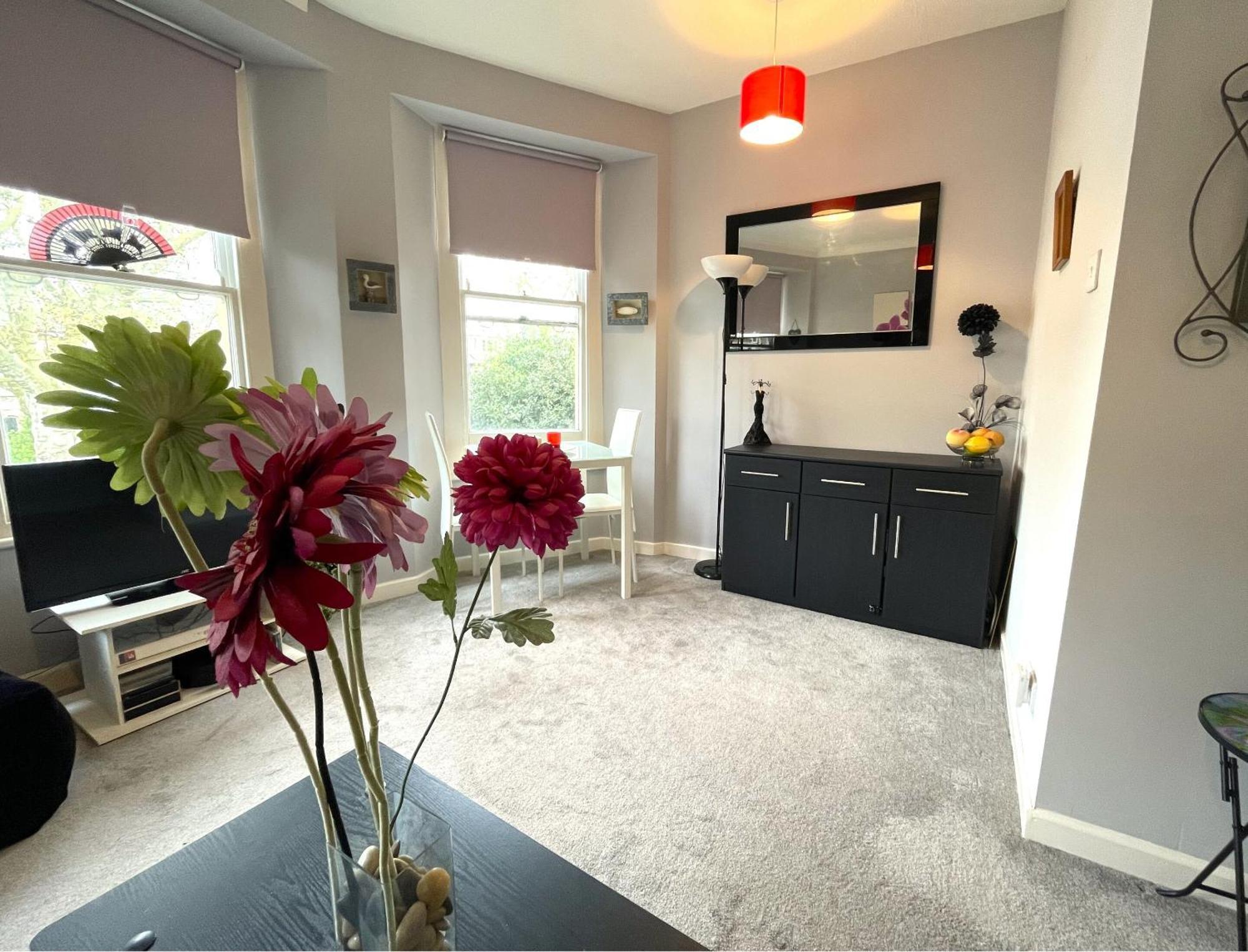 בריסטול Snug Studio Apartment In Central Location מראה חיצוני תמונה